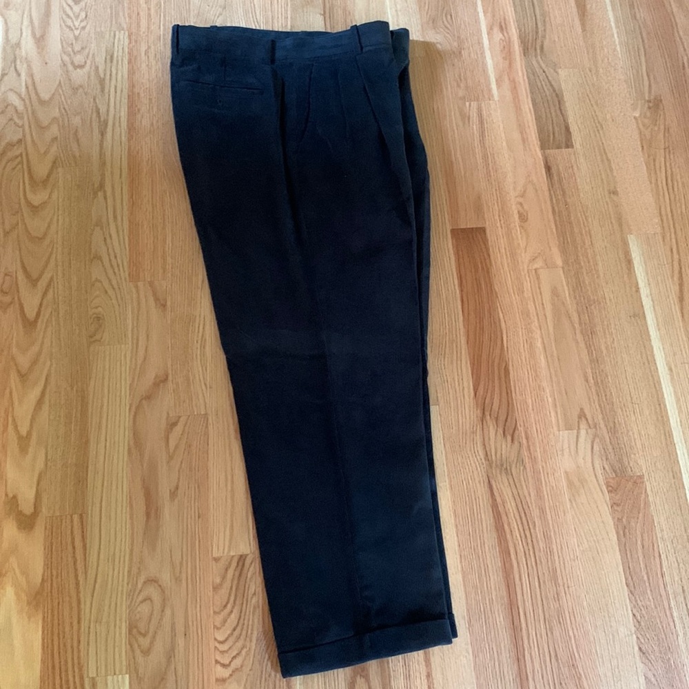 Joeseph & Feiss Used Navy Blue Men’s pants 36 30 cuffed legs